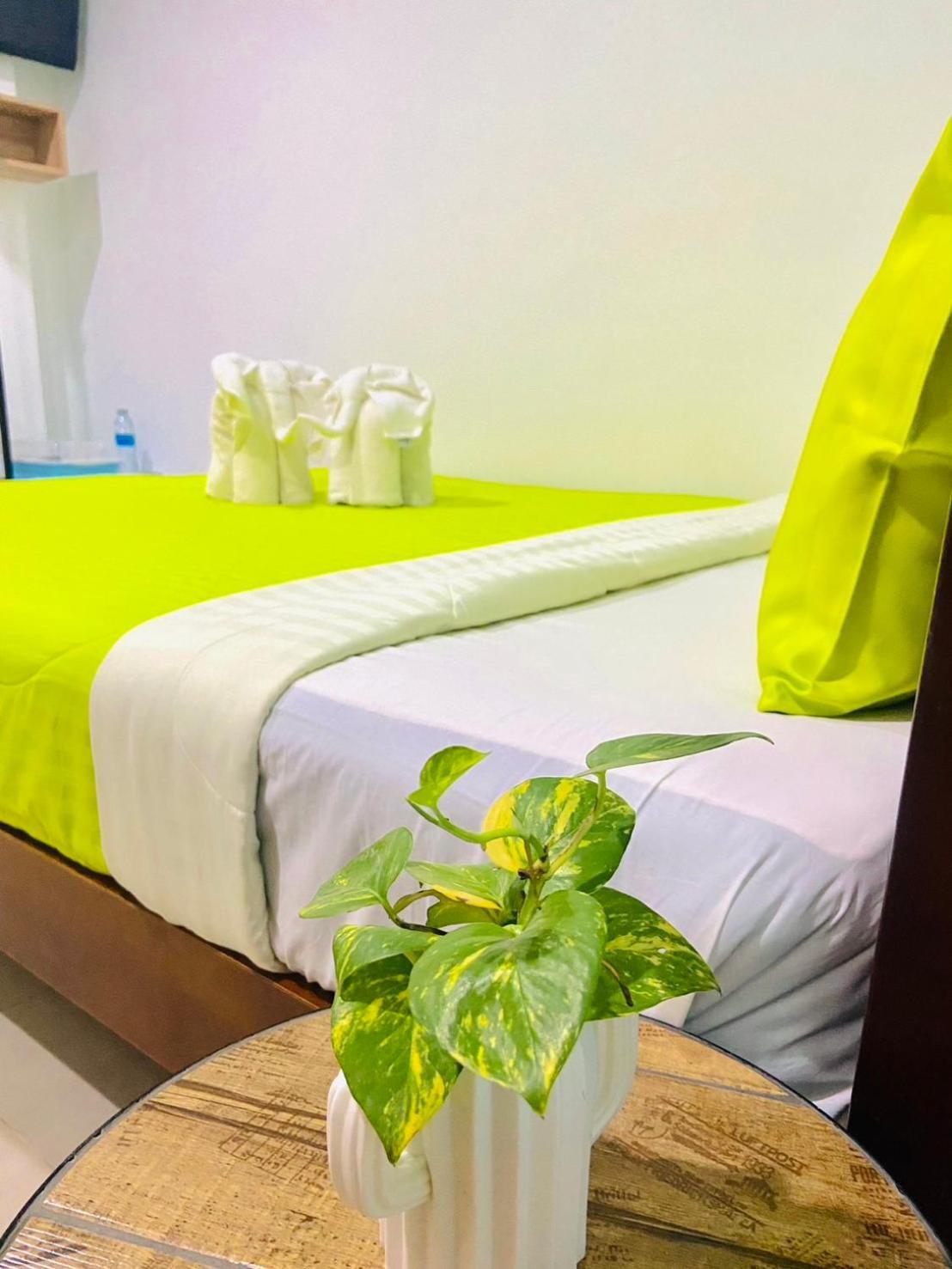 Lanta Grand House Hotel Koh Lanta Exterior photo
