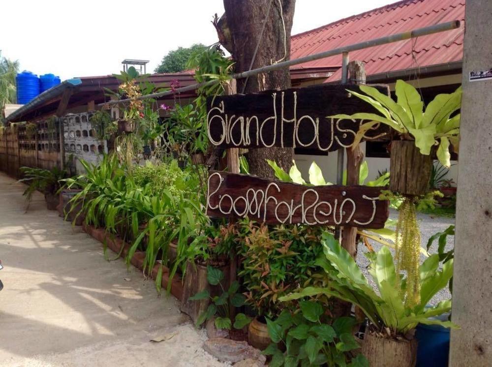 Lanta Grand House Hotel Koh Lanta Exterior photo