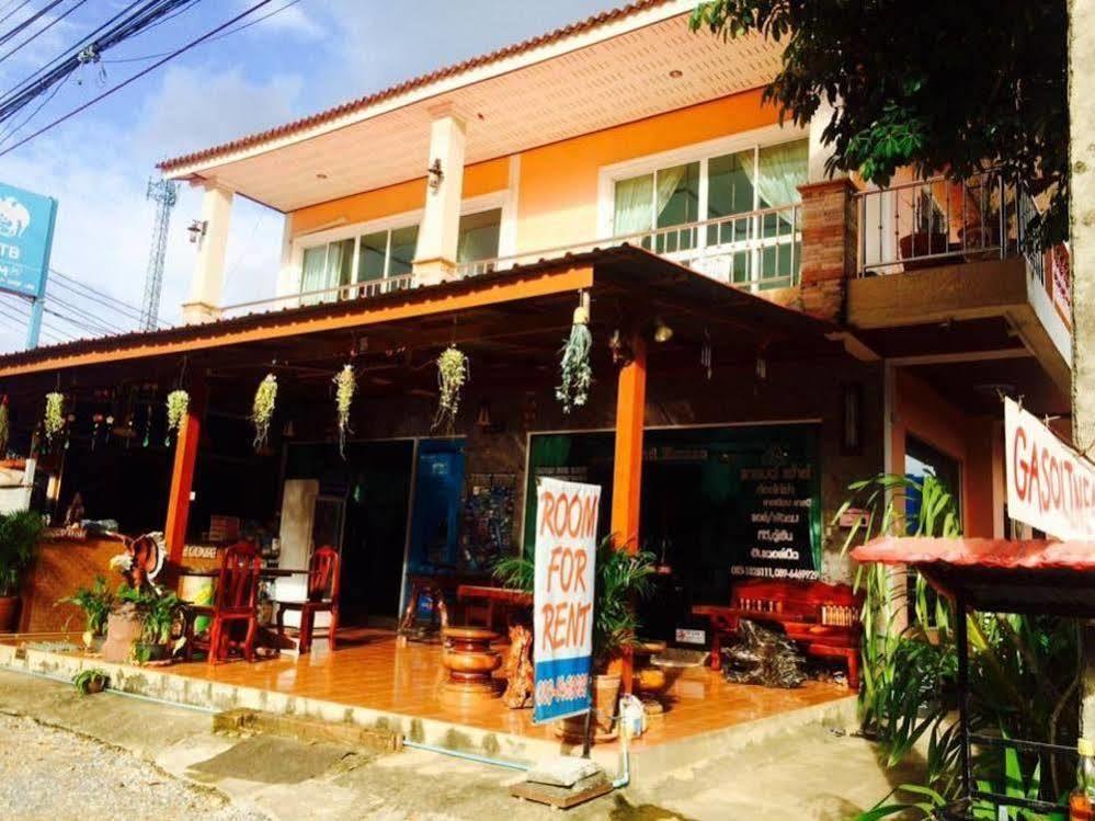 Lanta Grand House Hotel Koh Lanta Exterior photo
